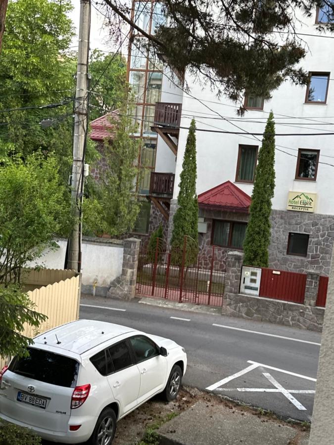 Luxury With View Appartamento Braşov